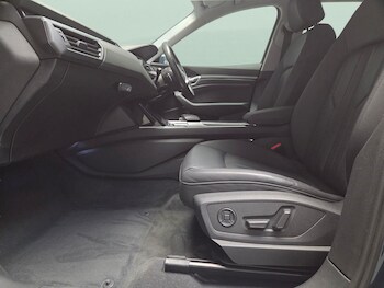 Used Audi e-tron 2020 for sale - 77829784: Photo