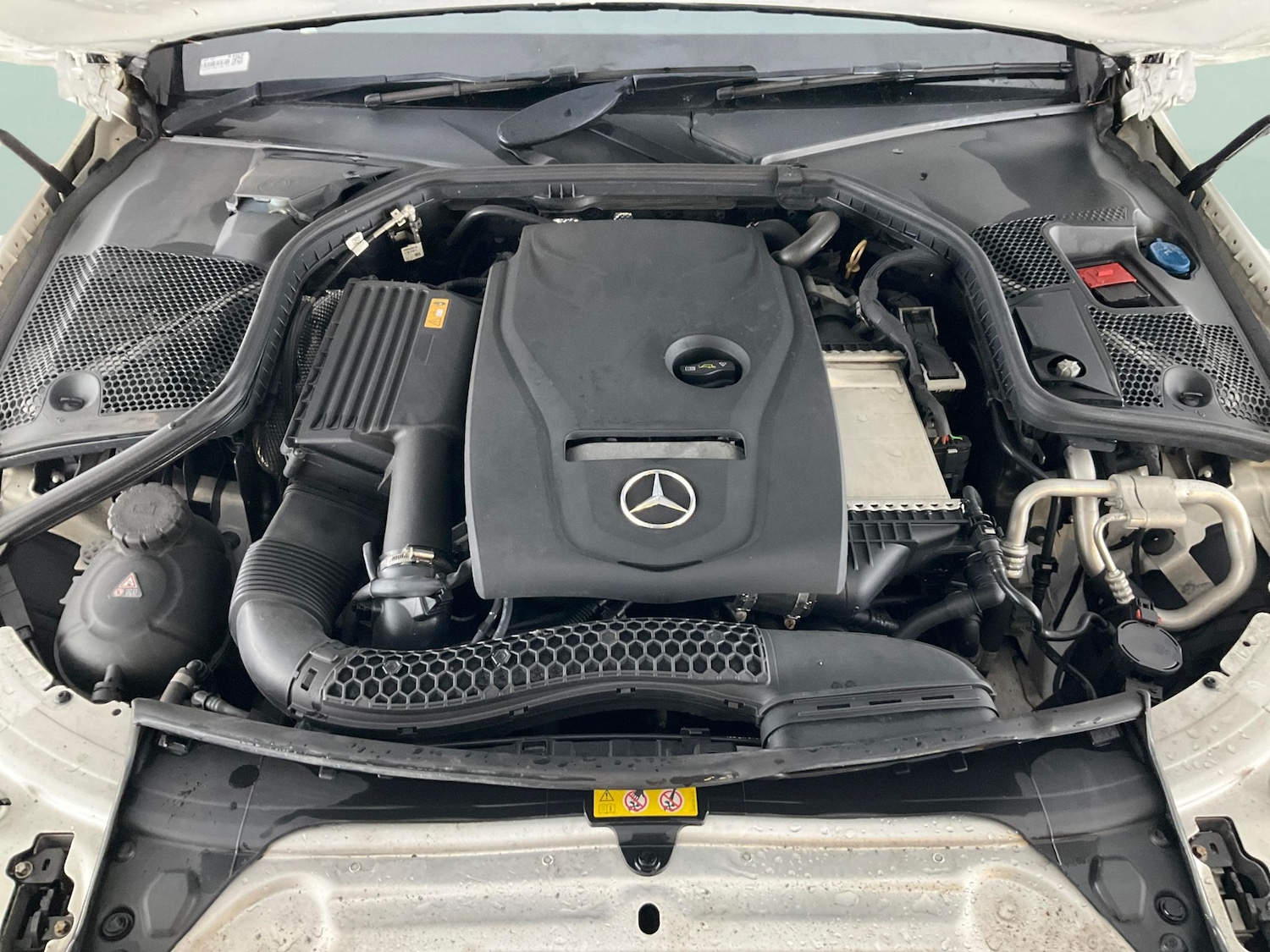Used Mercedes-Benz C Class 2017 for sale - 76554972: Photo 38