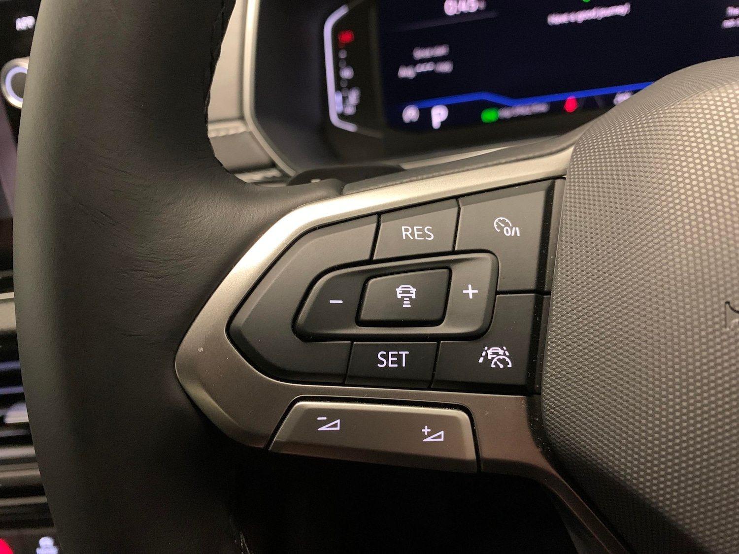 Used Volkswagen T-Cross 2024 for sale - 77974383: Photo 19