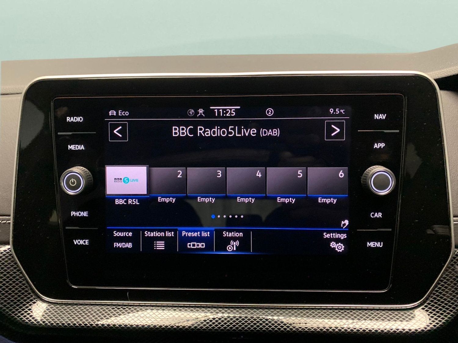 Used Volkswagen T-Cross 2024 for sale - 77974383: Photo 6