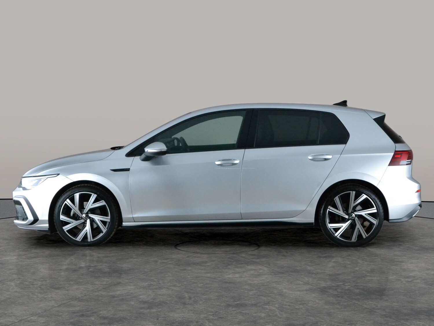 Used Volkswagen Golf 2024 for sale - 78178185: Photo 12