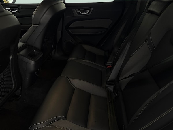 Used Volvo XC60 2022 for sale - 76342415: Photo 40
