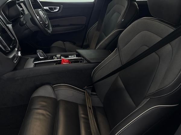 Used Volvo XC60 2022 for sale - 76342415: Photo 8