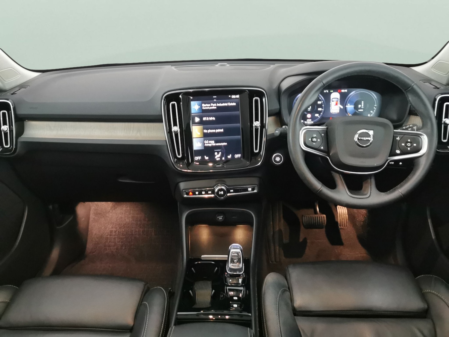 Used Volvo XC40 2021 for sale - 76922216: Photo 9