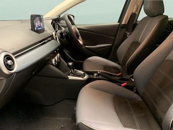 Used Mazda Mazda2 2022 for sale - 76978320: Photo