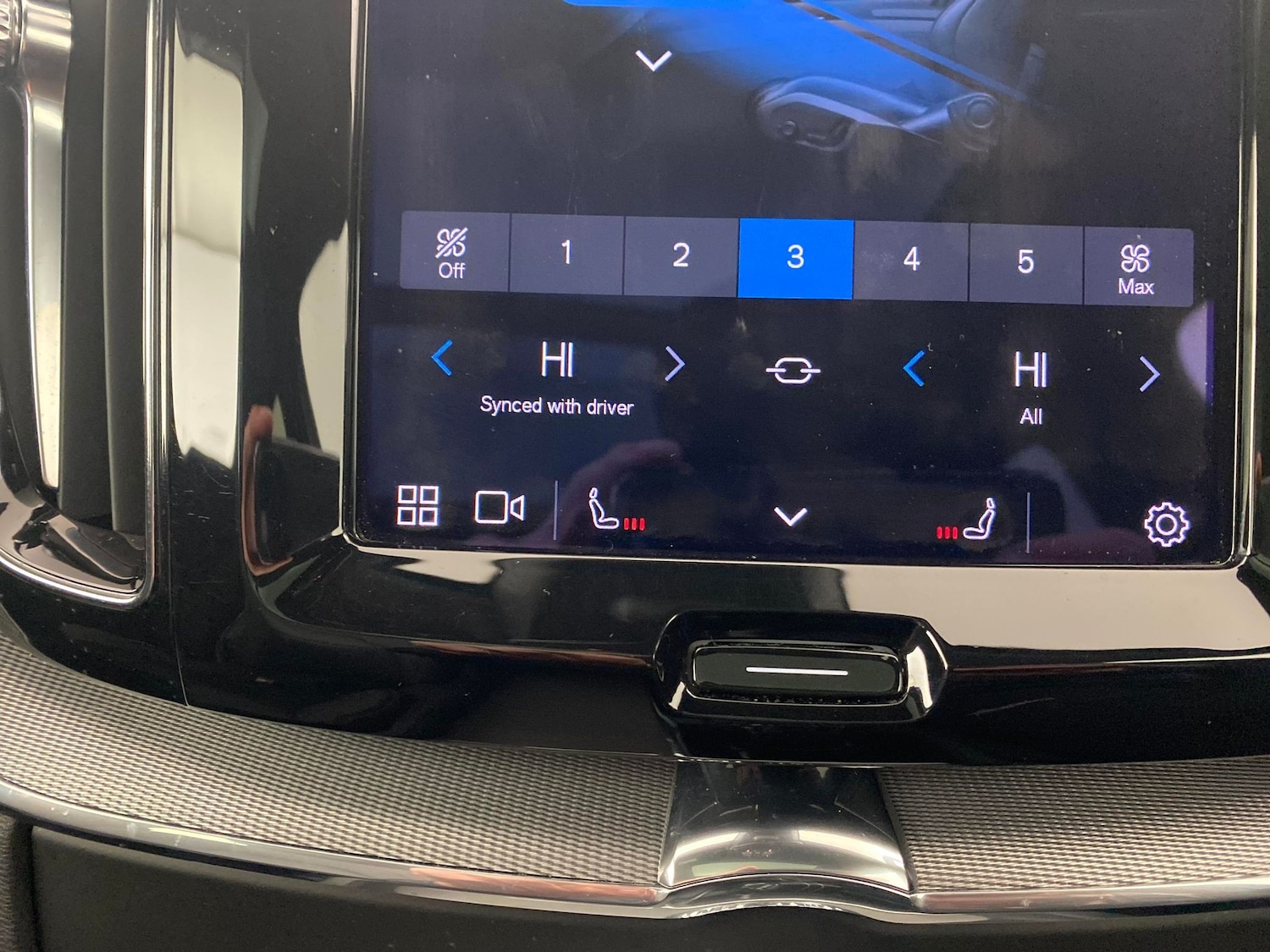 Used Volvo XC60 2021 for sale - 77432317: Photo 19