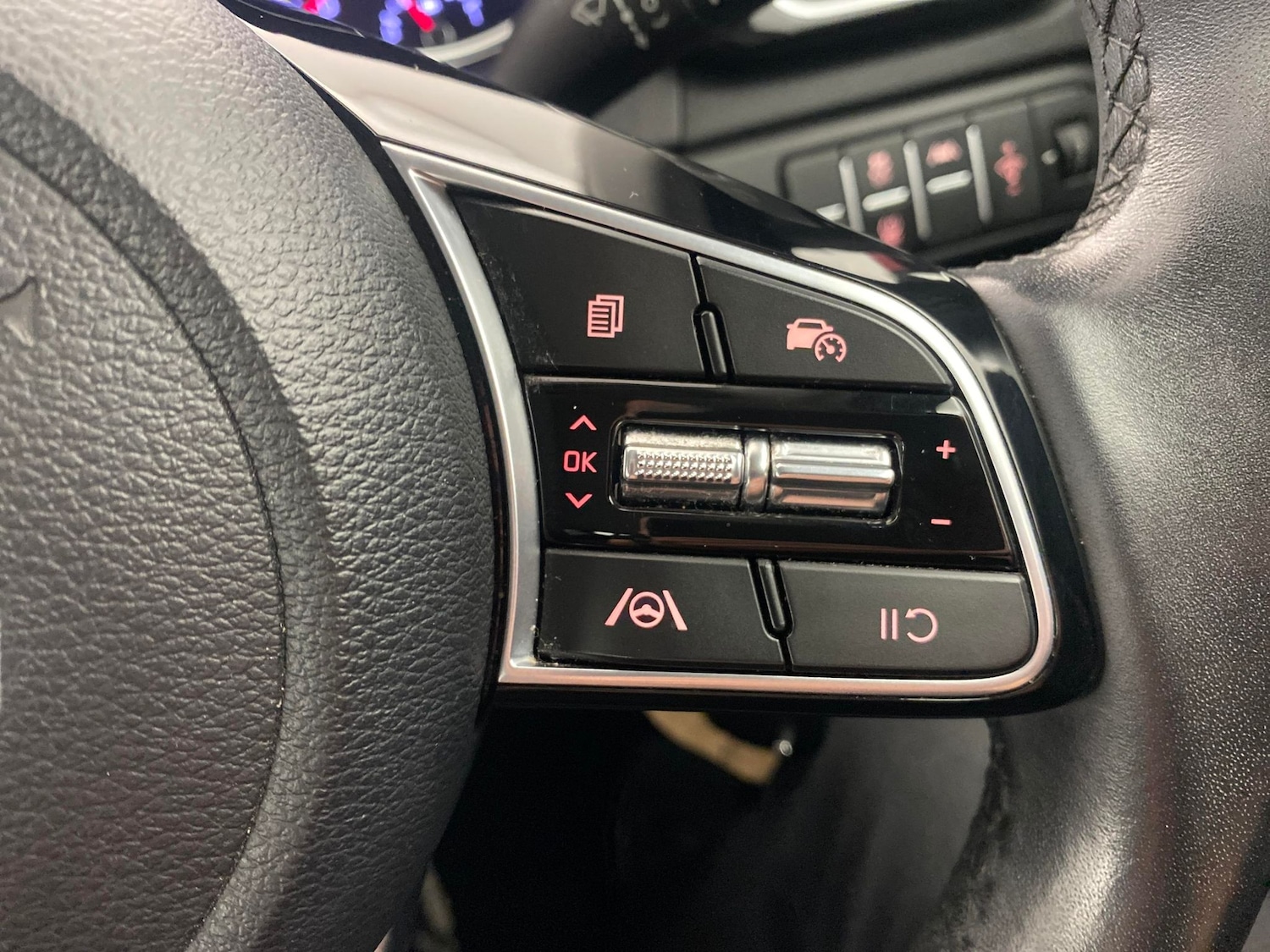 Used Kia Ceed 2022 for sale - 76452493: Photo 29