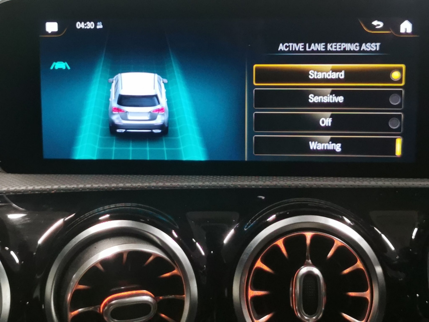 Used Mercedes-Benz A-Class 2019 for sale - 76940341: Photo 23