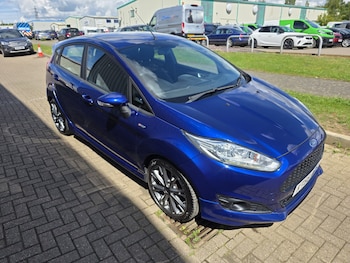 Used Ford Fiesta 2016 for sale - 78782279: Photo