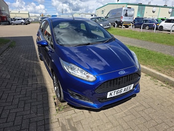 Used Ford Fiesta 2016 for sale - 78782279: Photo