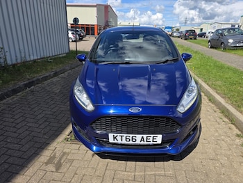 Used Ford Fiesta 2016 for sale - 78782279: Photo