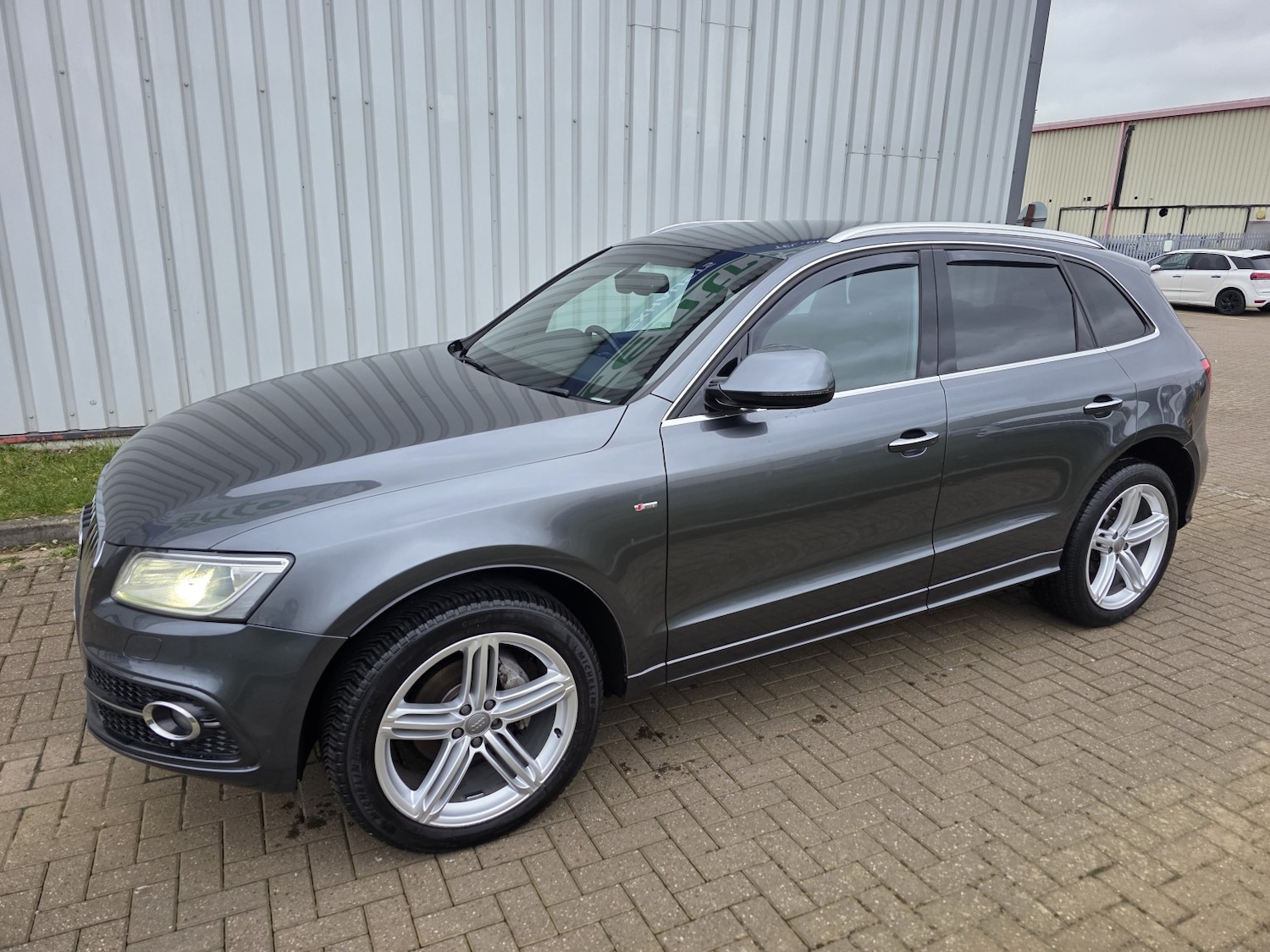 Used Audi Q5 2015 for sale - 77851348: Photo 6
