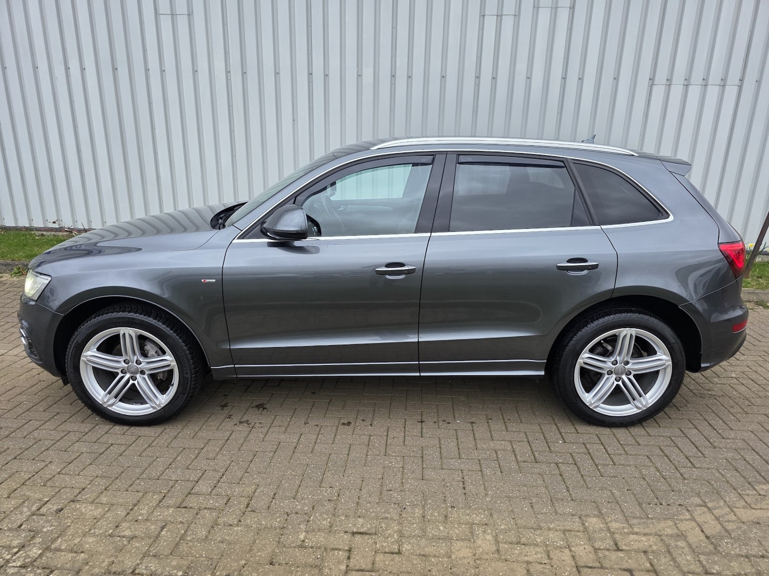 Used Audi Q5 2015 for sale - 77851348: Photo 7