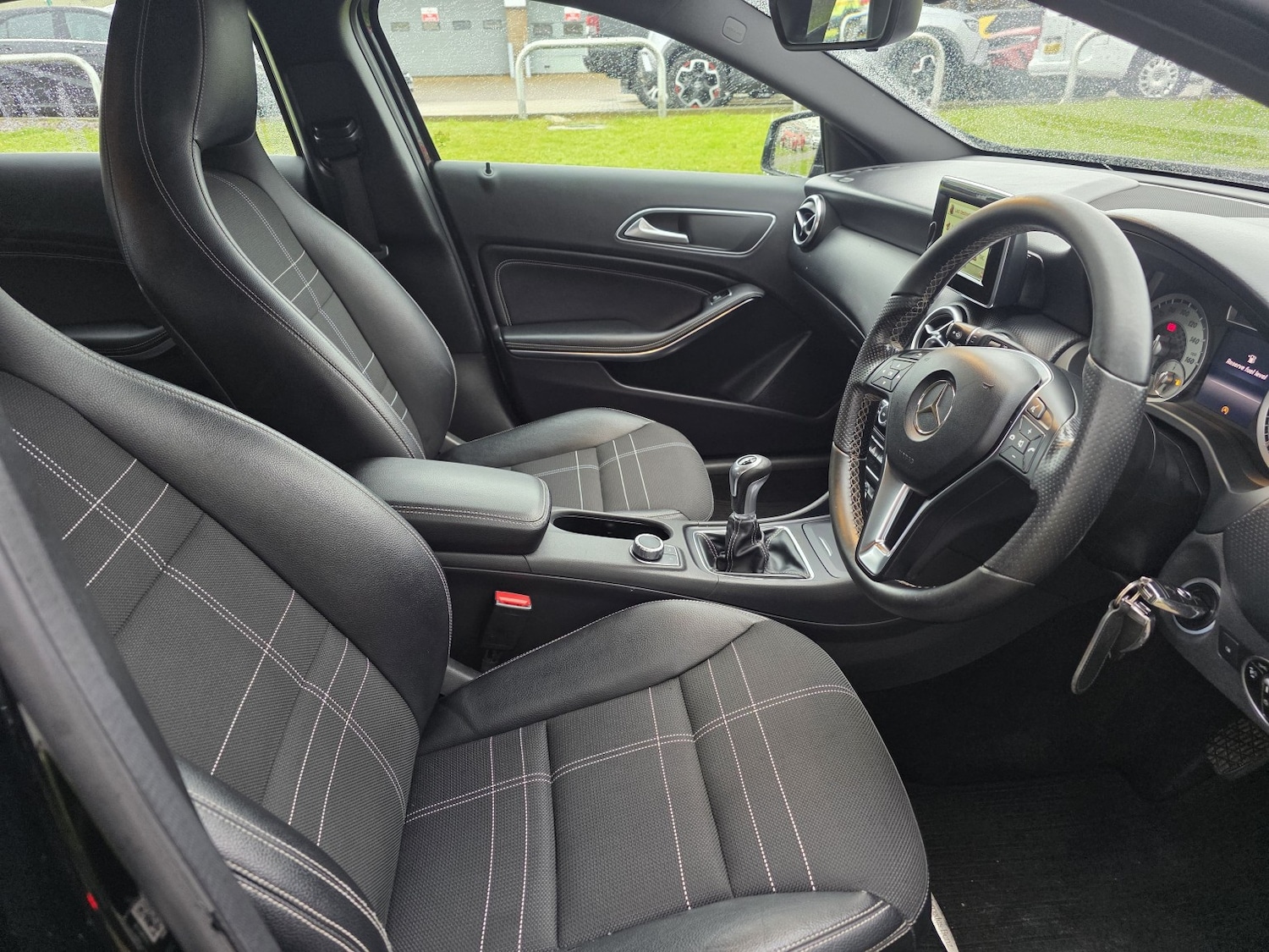 Used Mercedes-Benz A-Class 2015 for sale - 76769919: Photo 12