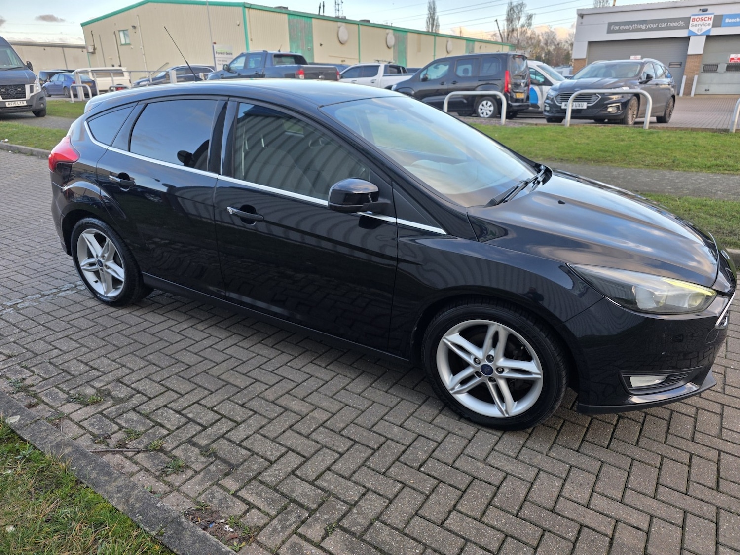 Used Ford Focus 2015 for sale - 77264364: Photo 11