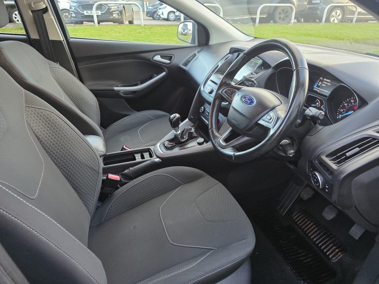 Used Ford Focus 2015 for sale - 77264364: Photo 12