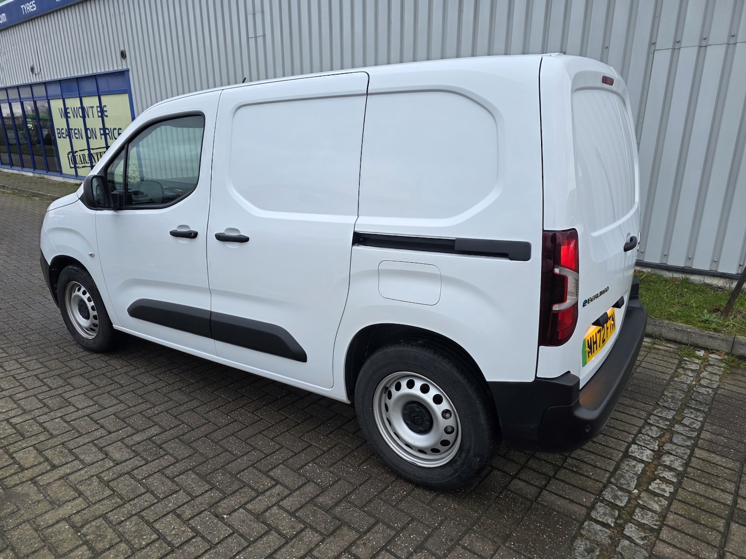 Used Citroen Berlingo 2023 for sale - 77093920: Photo 8