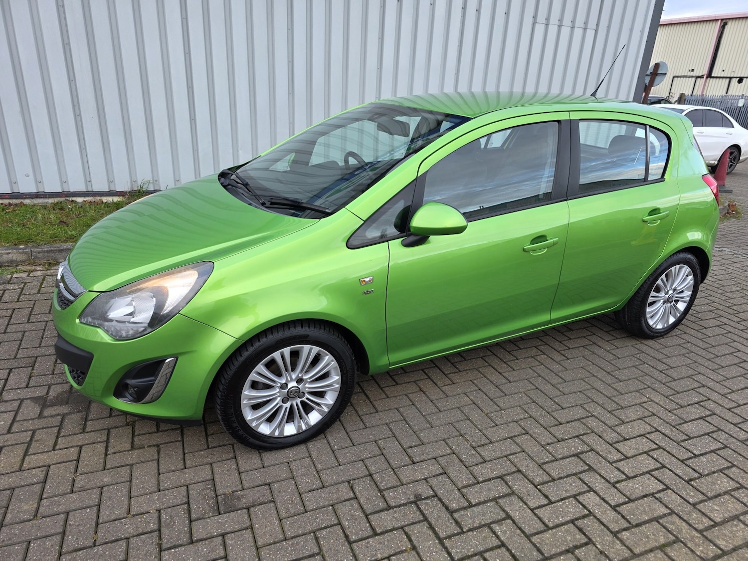 Used Vauxhall Corsa 2013 for sale - 76836947: Photo 6