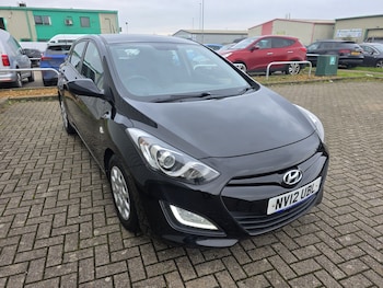 Used Hyundai i30 2012 for sale - 76536825: Photo