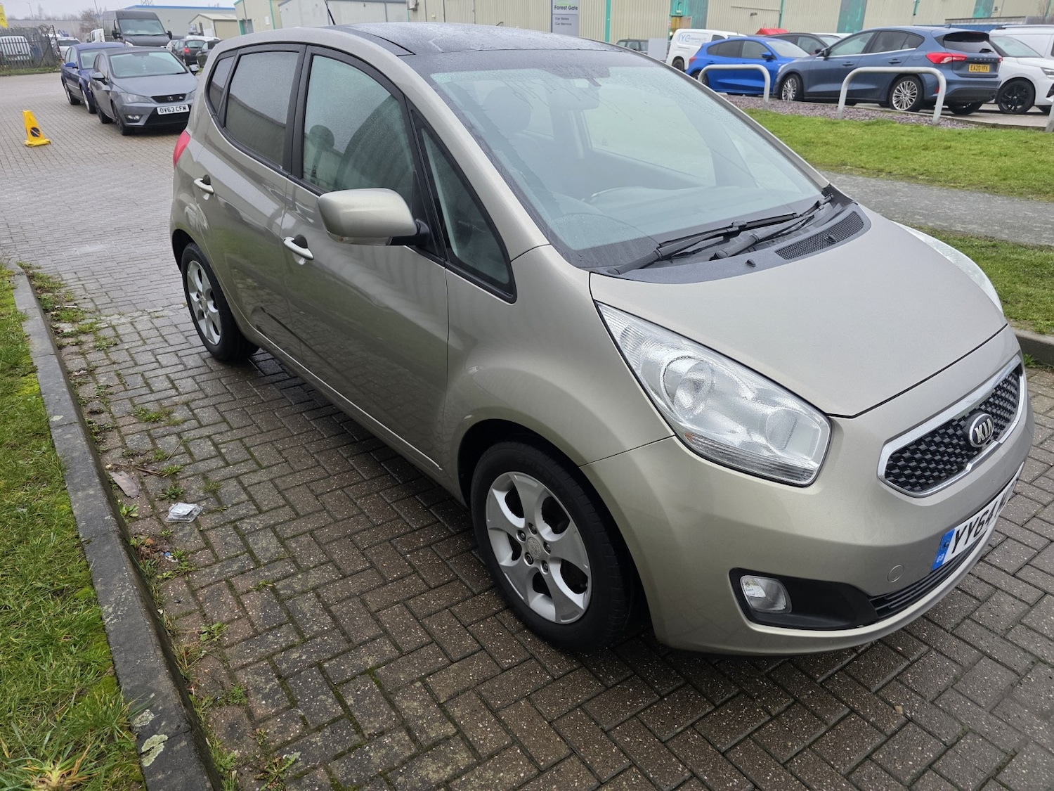Used Kia Venga 2014 for sale - 76982788: Photo 1