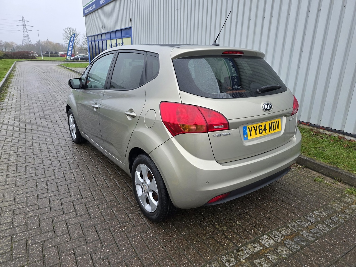 Used Kia Venga 2014 for sale - 76982788: Photo 8