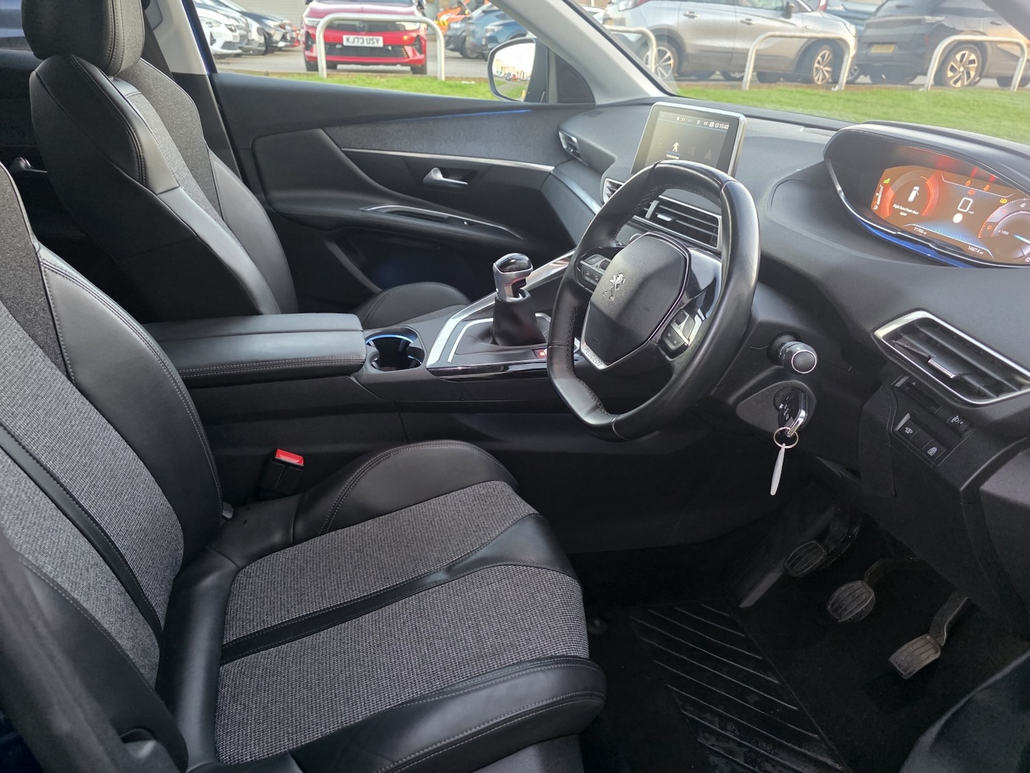 Used Peugeot 3008 2018 for sale - 77008190: Photo 11