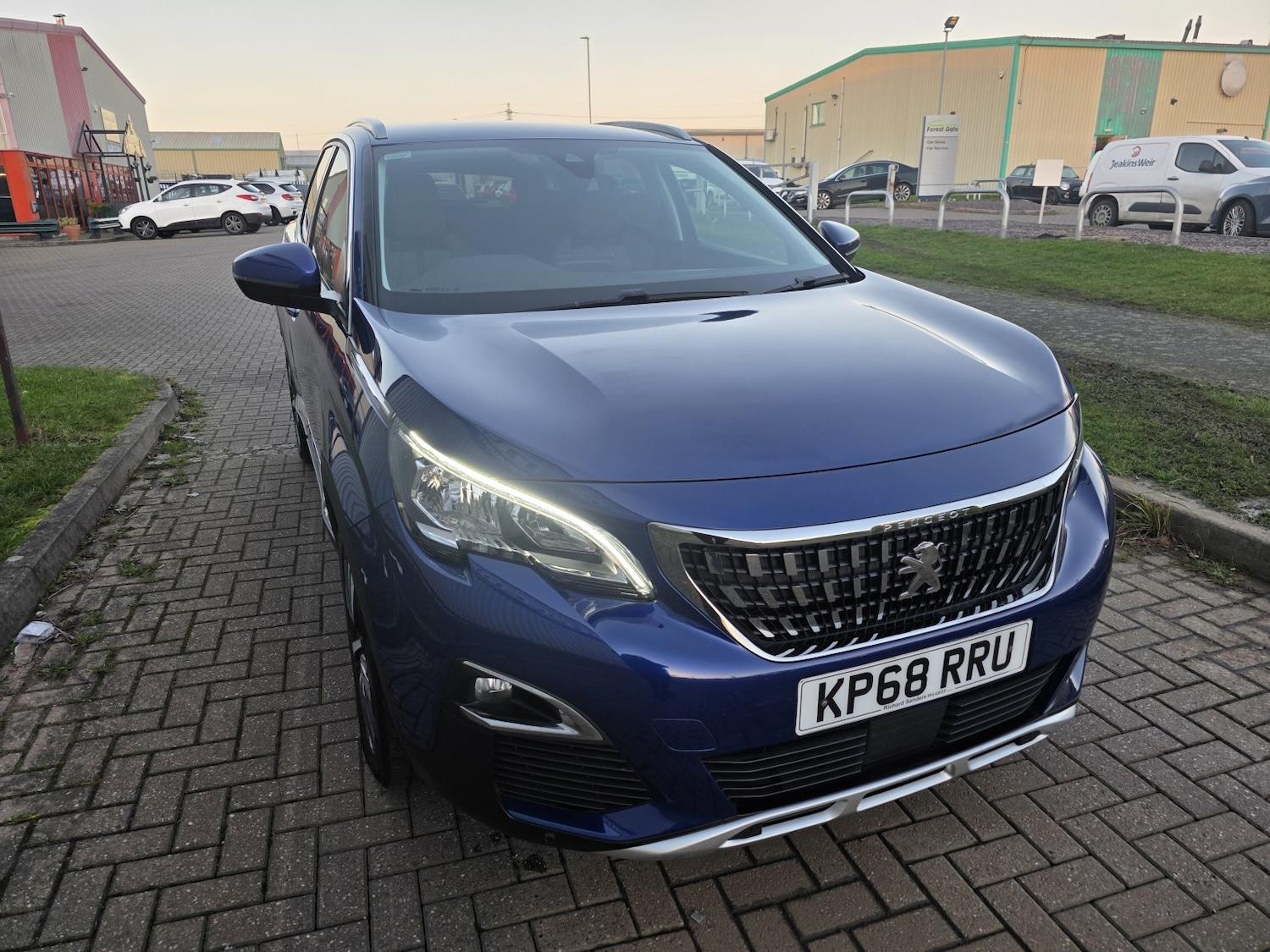 Used Peugeot 3008 2018 for sale - 77008190: Photo 2