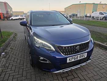 Used Peugeot 3008 2018 for sale - 77008190: Photo