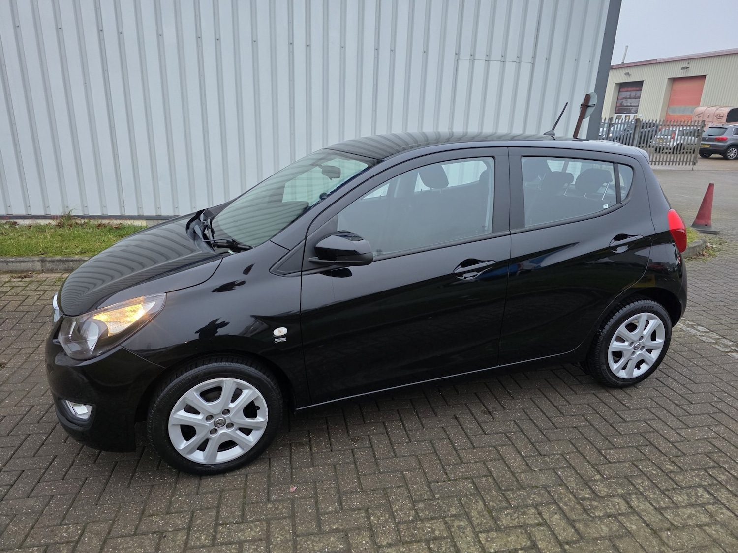 Used Vauxhall Viva 2017 for sale - 77609912: Photo 6