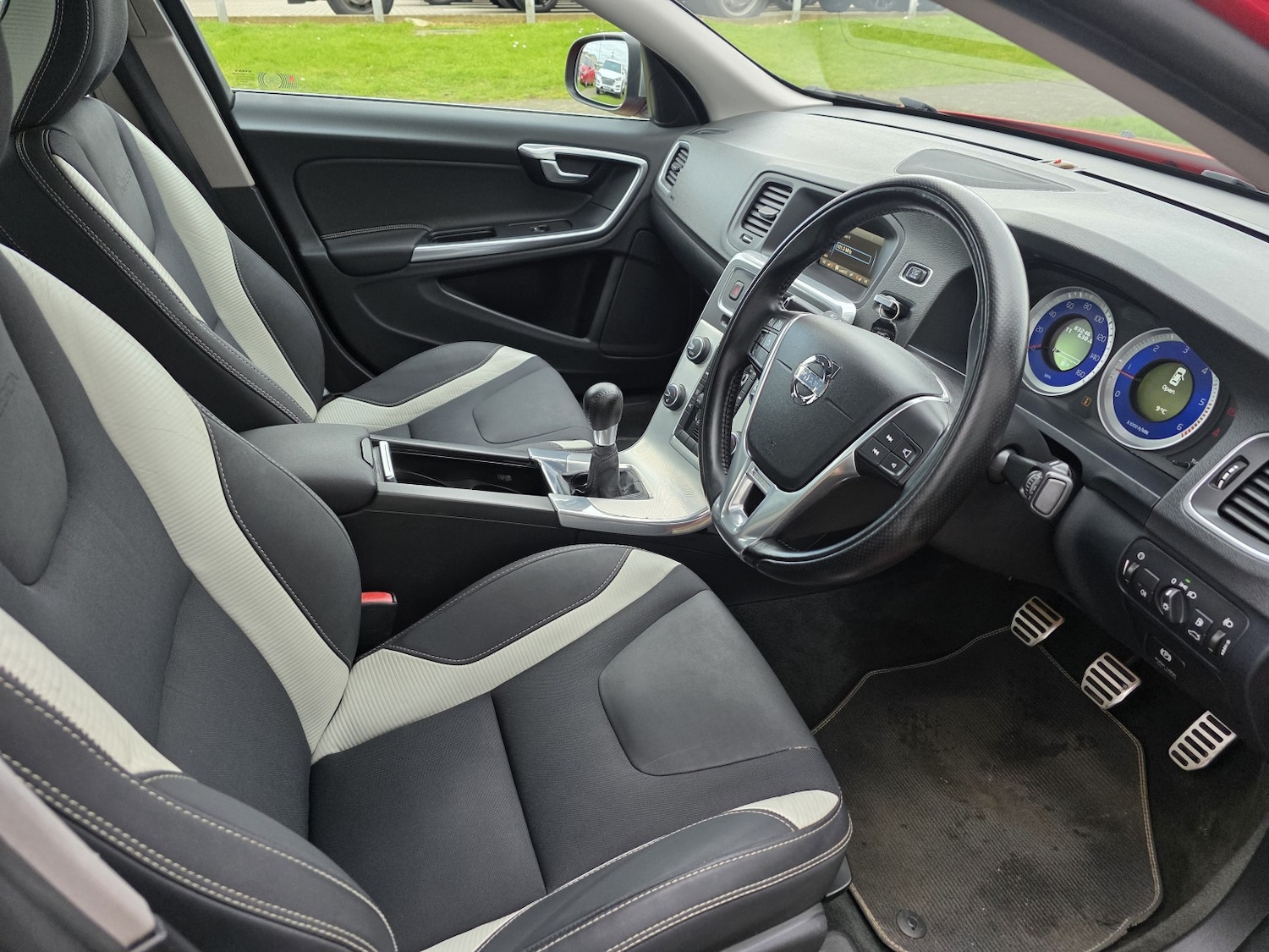 Used Volvo S60 2011 for sale - 77822313: Photo 12