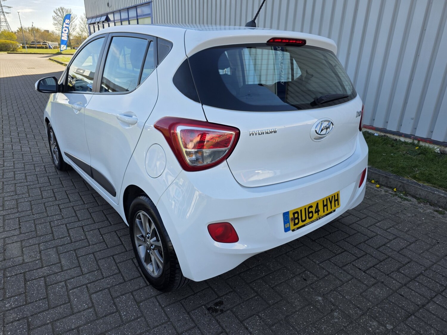 Used Hyundai i10 2014 for sale - 78155378: Photo 8