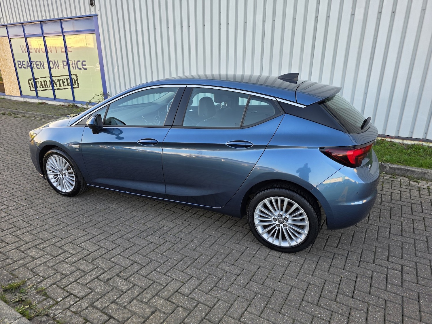 Used Vauxhall Astra 2016 for sale - 76605845: Photo 6
