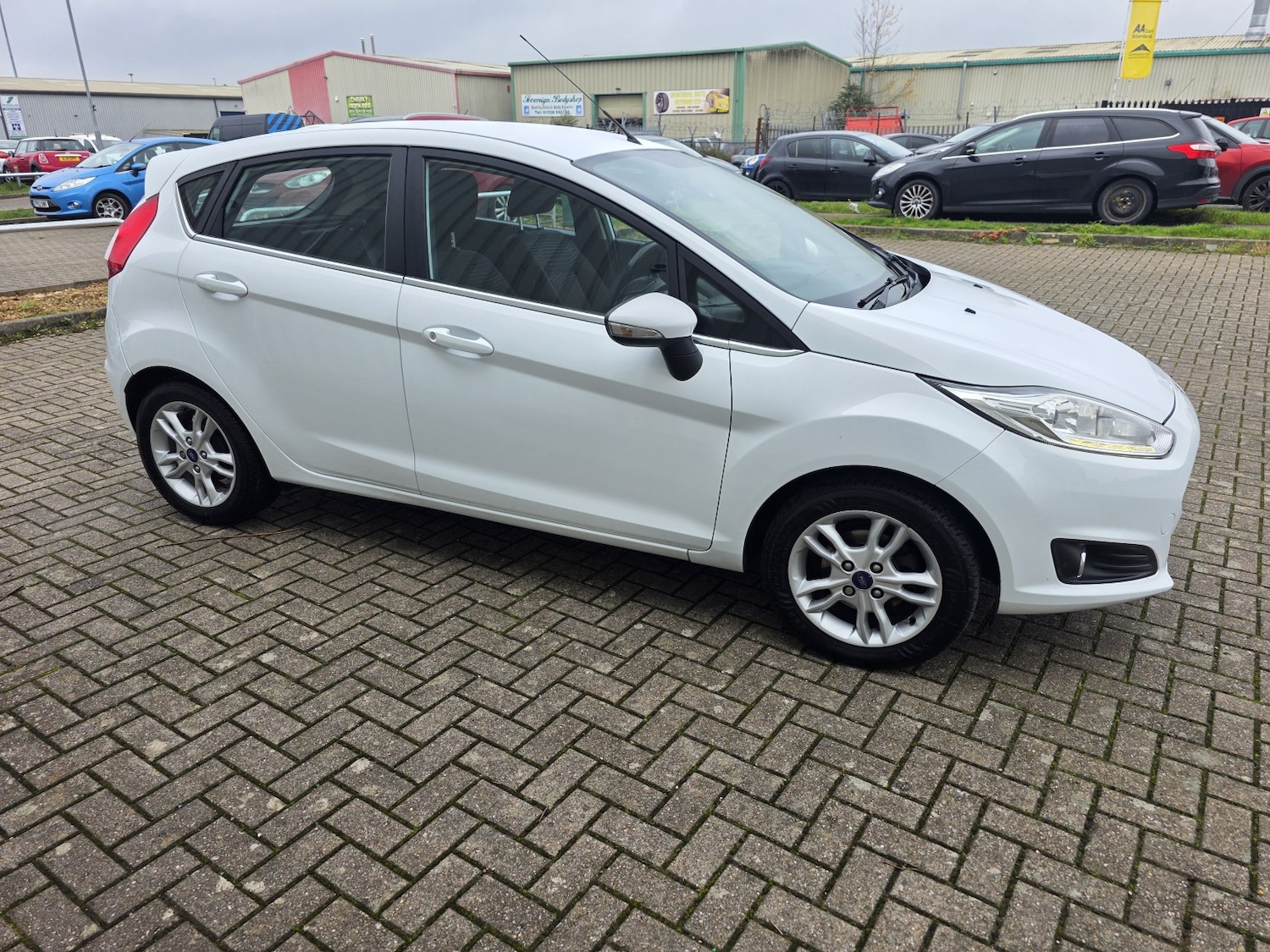 Used Ford Fiesta 2016 for sale - 76536820: Photo 12