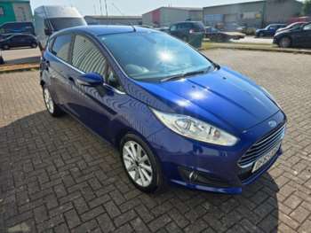 2015 - 1.0 T EcoBoost Titanium 5 DOOR MANUAL PETROL
