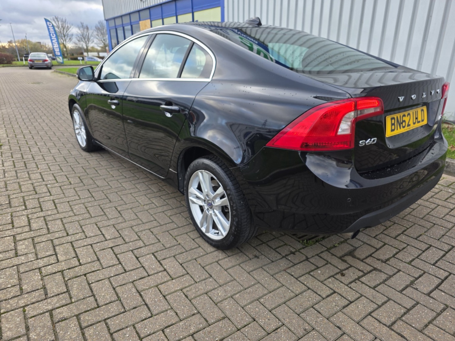 Used Volvo S60 2013 for sale - 76631521: Photo 8