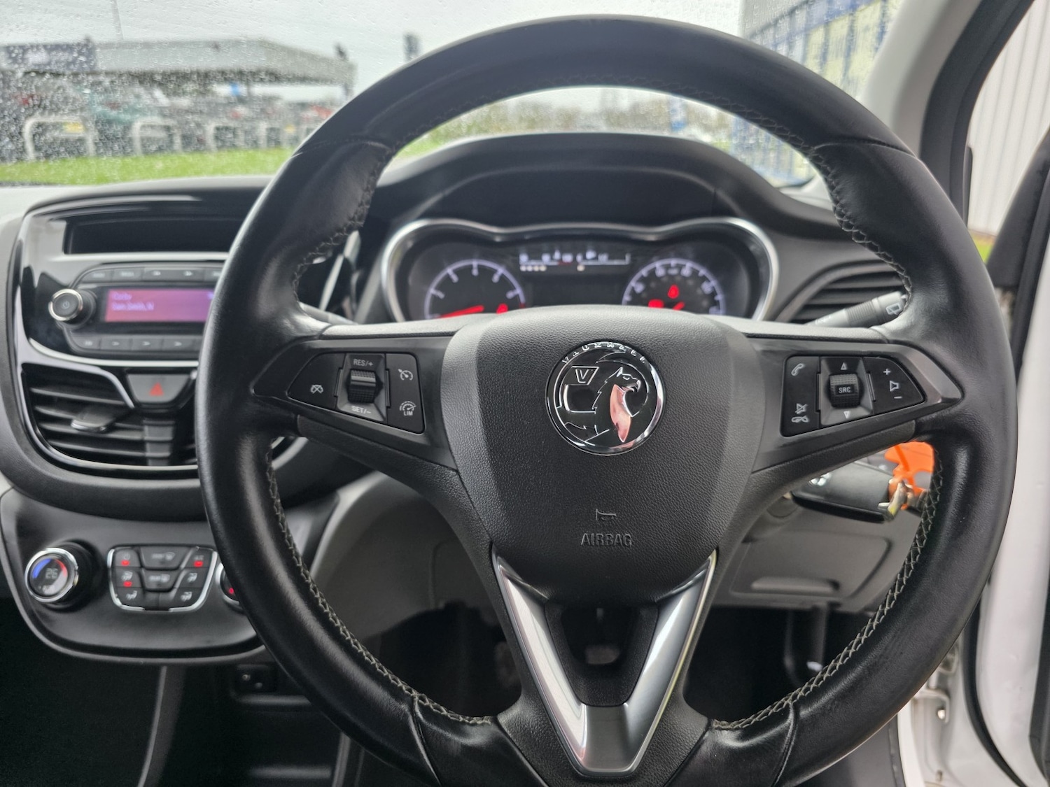 Used Vauxhall Viva 2015 for sale - 77694188: Photo 12