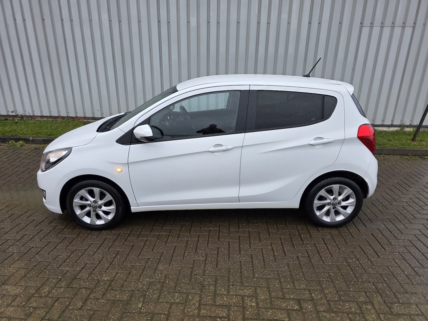 Used Vauxhall Viva 2015 for sale - 77694188: Photo 6