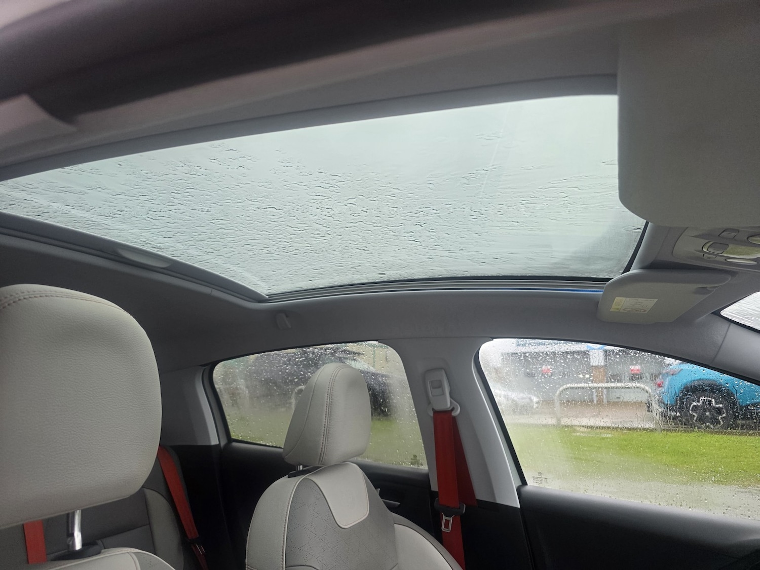 Used Peugeot 208 2015 for sale - 77548271: Photo 13