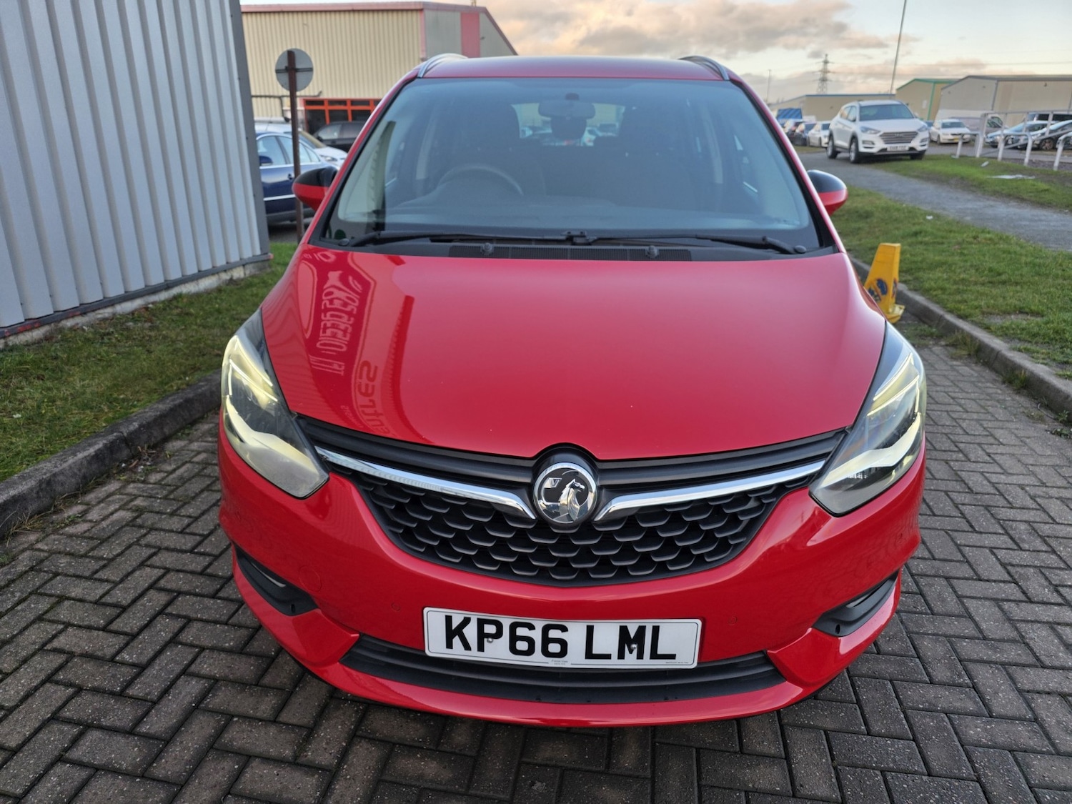 Used Vauxhall Zafira 2016 for sale - 77225244: Photo 4