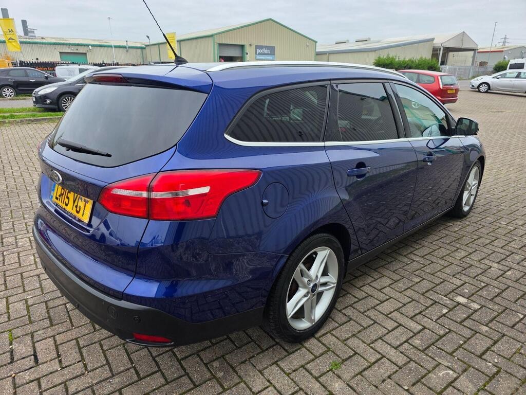 Used Ford Focus 2015 for sale - 76536712: Photo 11