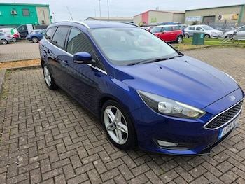 Used Ford Focus 2015 for sale - 76536712: Photo