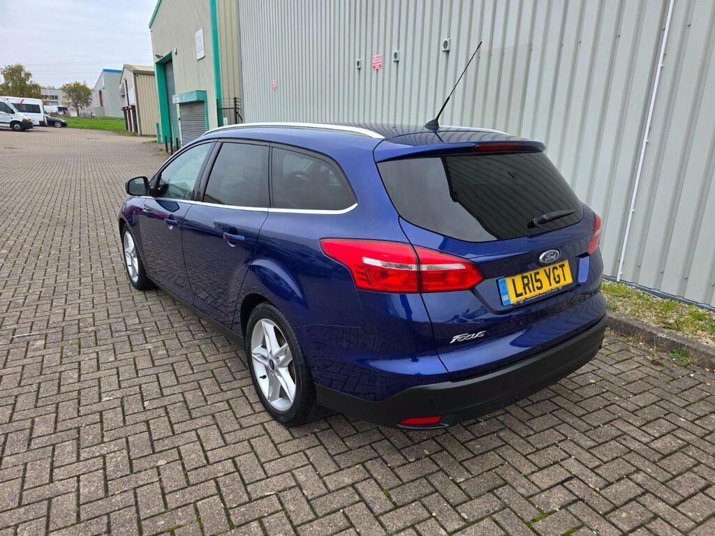 Used Ford Focus 2015 for sale - 76536712: Photo 9