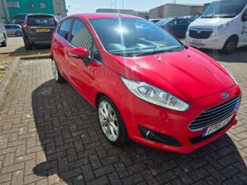 2015 - 1.5 TDCi Titanium 5-Door