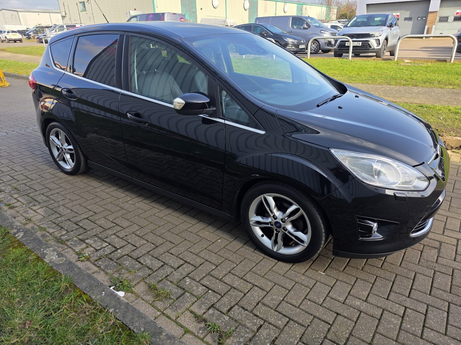 Used Ford C-Max 2015 for sale - 77668538: Photo 11