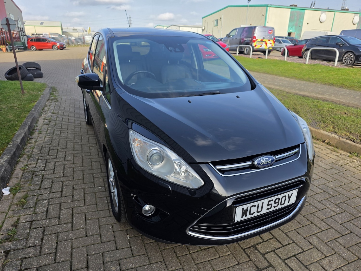 Used Ford C-Max 2015 for sale - 77668538: Photo 2