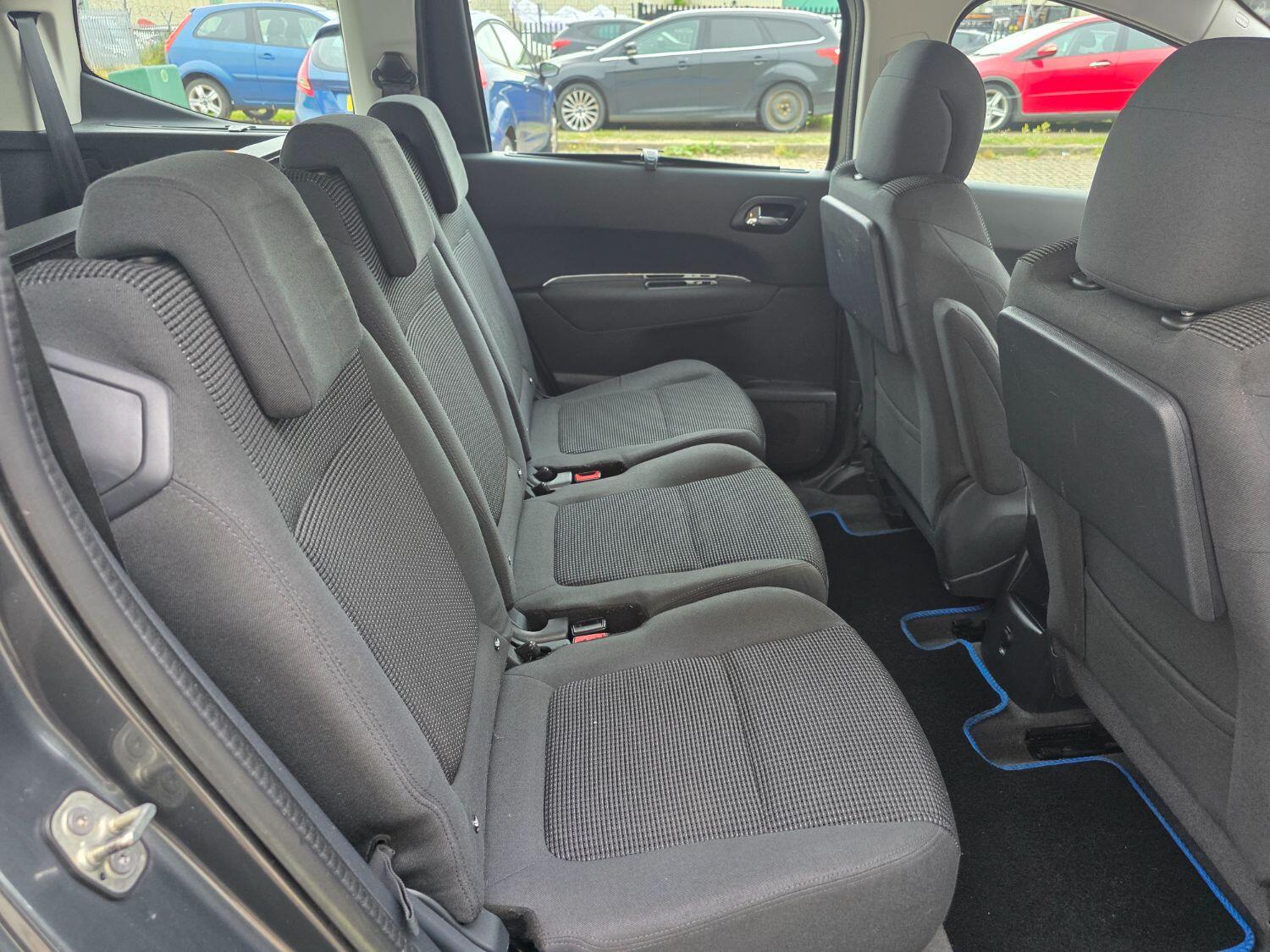 Used Peugeot 5008 2014 for sale - 76794211: Photo 13