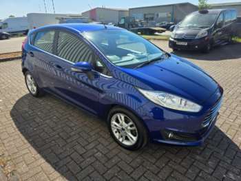 2015 - 1.0 T EcoBoost Zetec 5 DOOR MANUAL PETROL