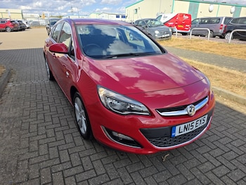 Used Vauxhall Astra 2015 for sale - 79564100: Photo