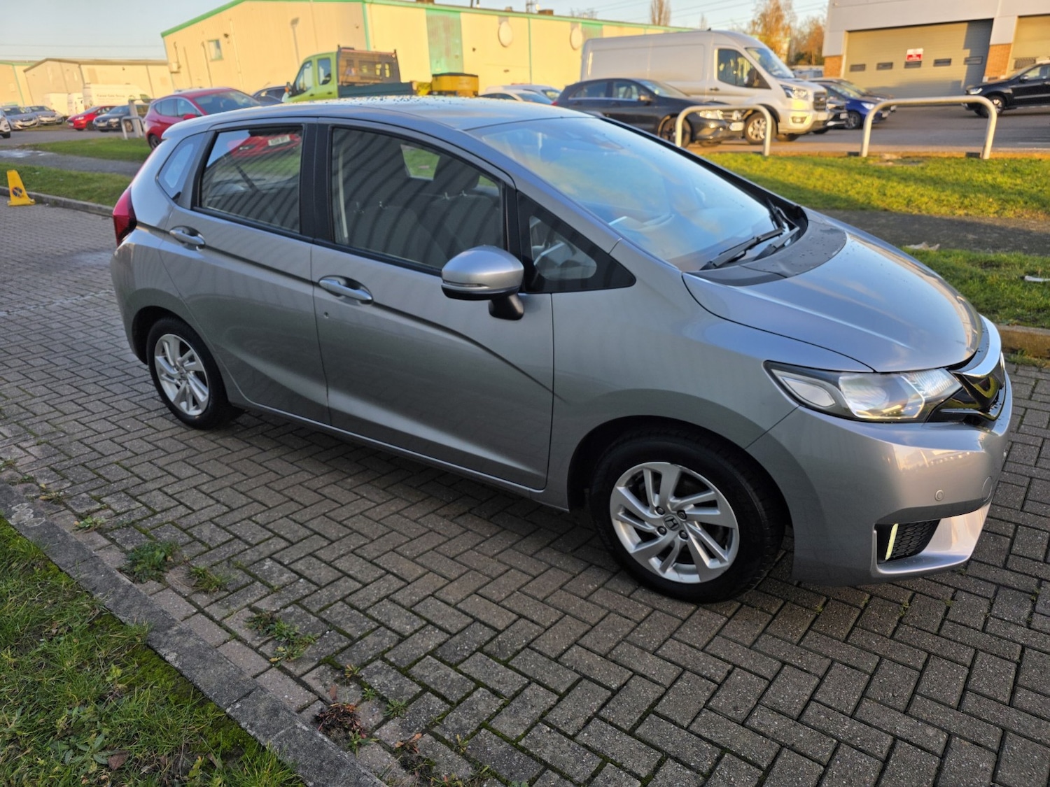 Used Honda Jazz 2015 for sale - 76785105: Photo 11