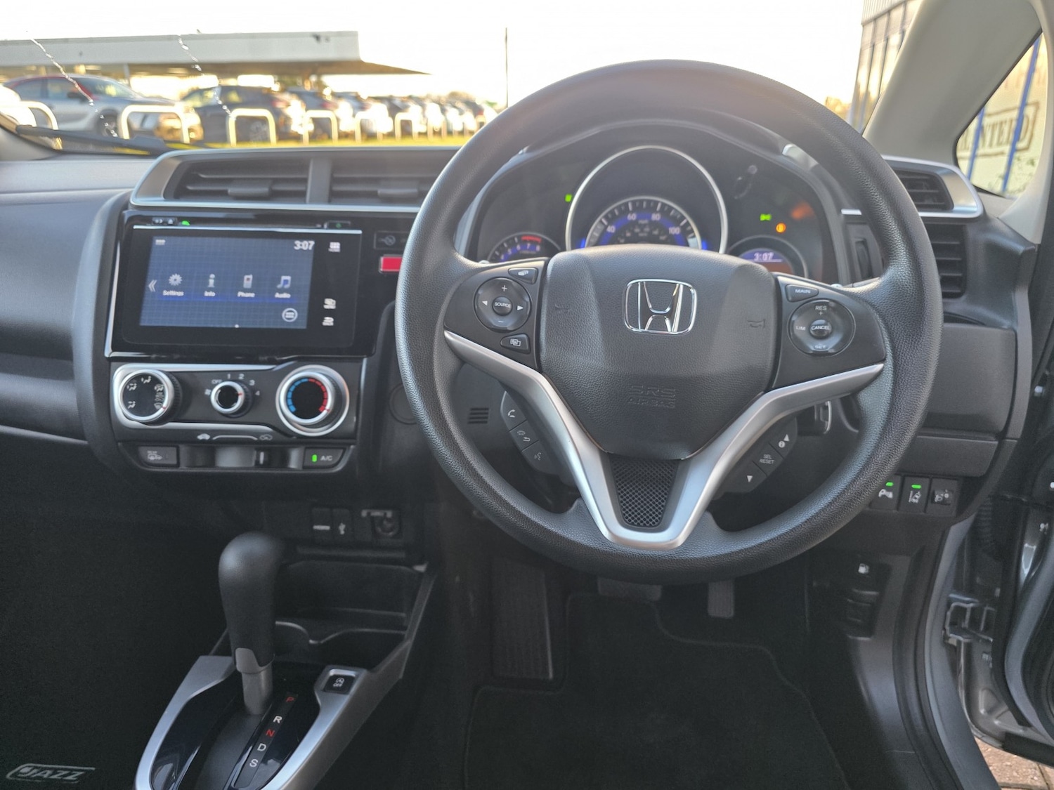 Used Honda Jazz 2015 for sale - 76785105: Photo 13